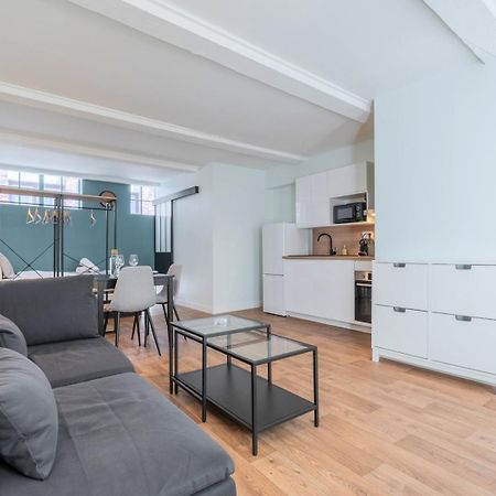 Vieux-Lille/Hypercentre: Lovely Equipped Studio المظهر الخارجي الصورة