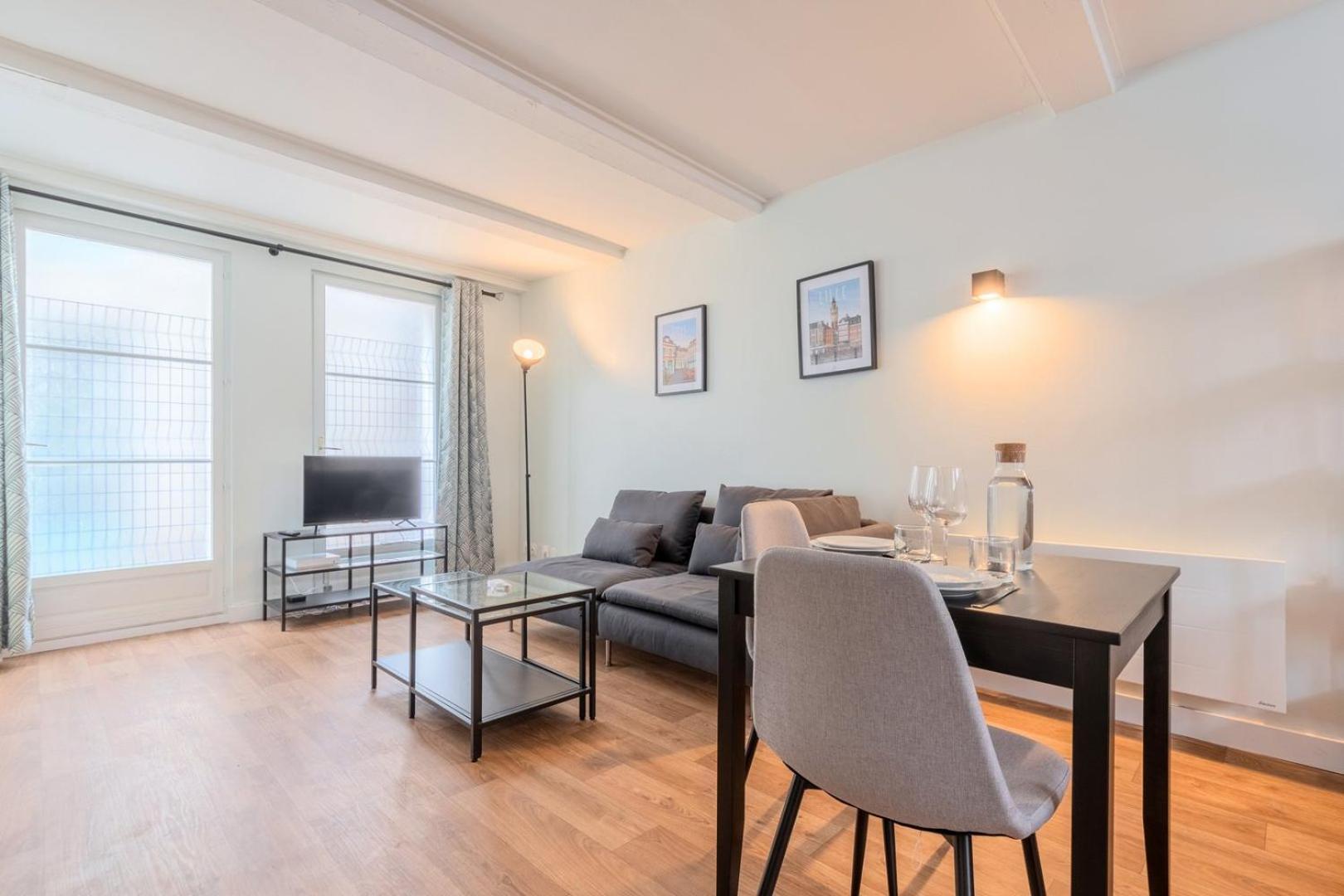 Vieux-Lille/Hypercentre: Lovely Equipped Studio المظهر الخارجي الصورة